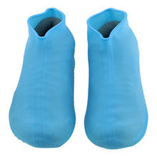 Load image into Gallery viewer, Silicone Shoe Covers Reusable Rain Galoshes Women 9.5-12 Men 8.5-11
